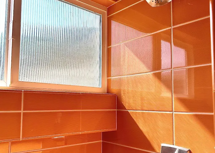 Tiny House Centrally Located In Great Neighborhood